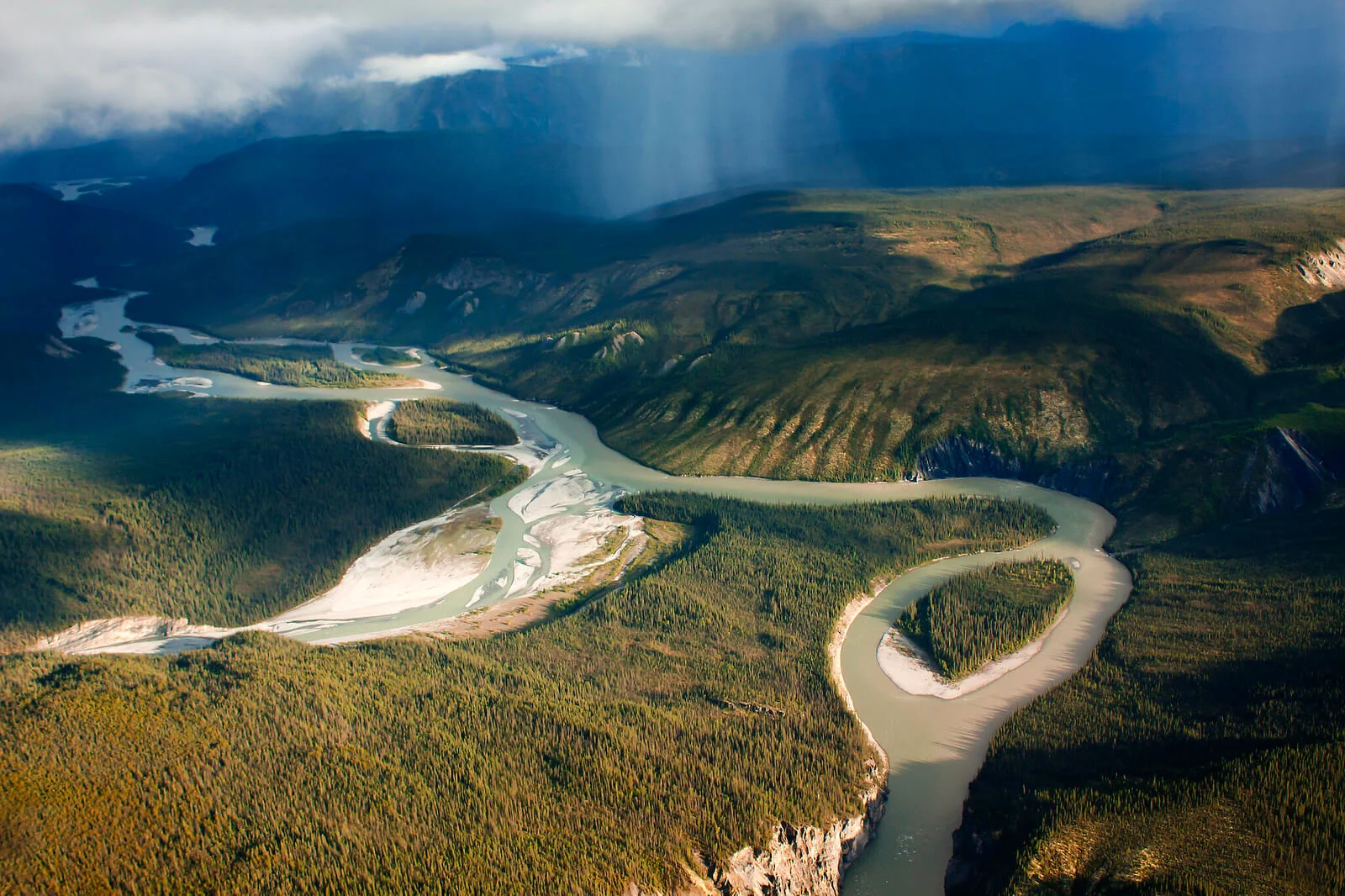Rivière Nahanni, Canada