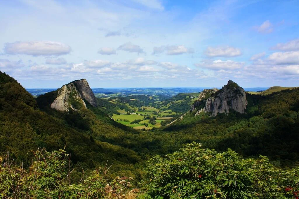 Parc naturel régional des volcans d'Auvergne, France