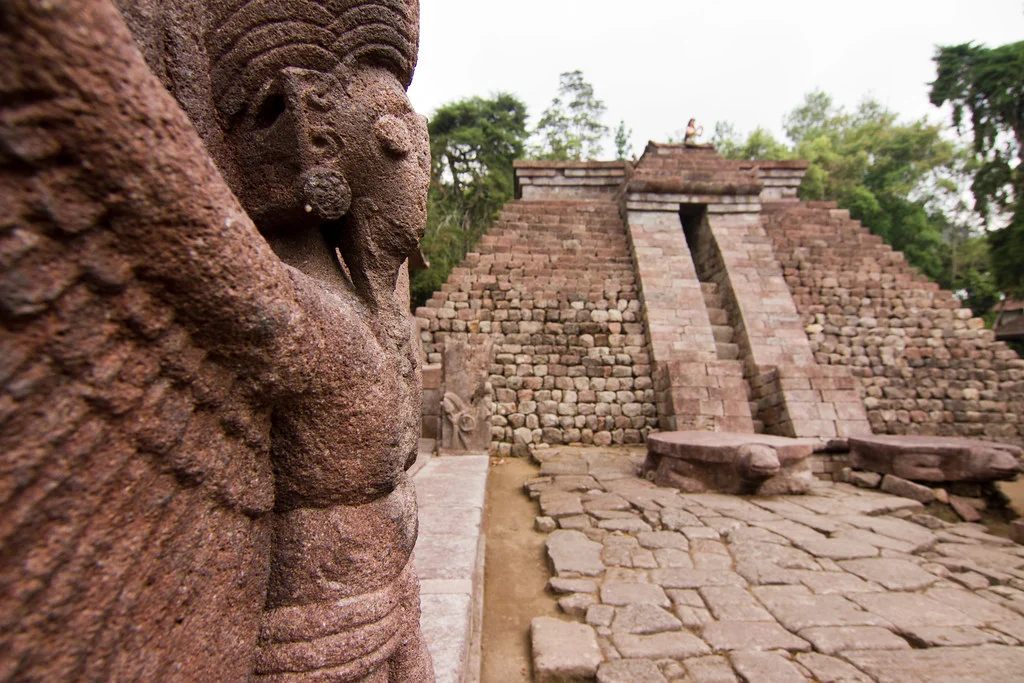 Temple de Sukuh, Indonésie