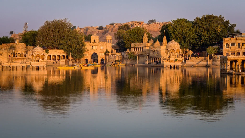 Gadisar Lake, Inde