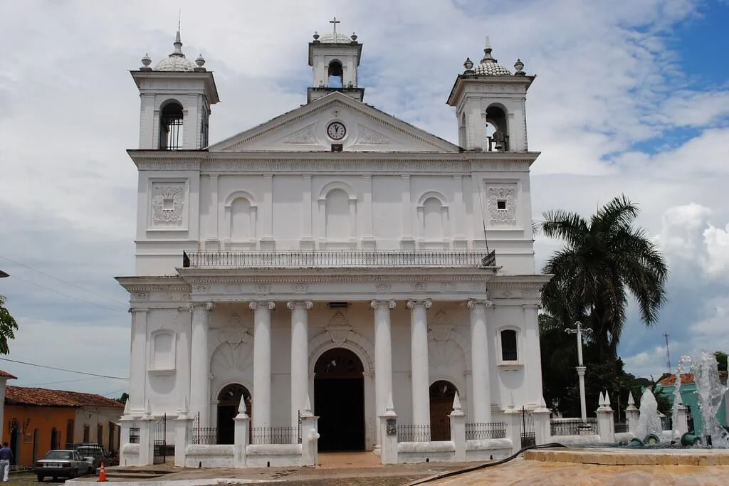Iglesia Santa Lucía, Salvador