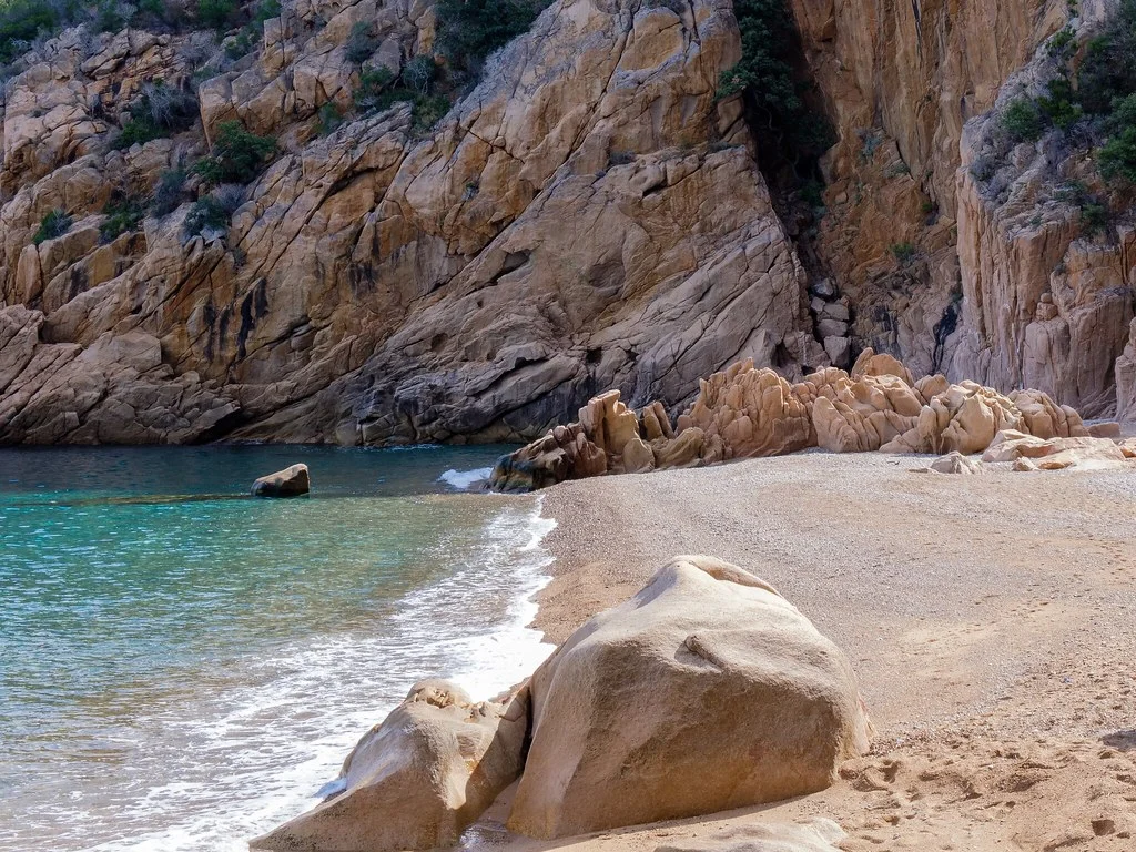 Plage de Ficaghjola, France