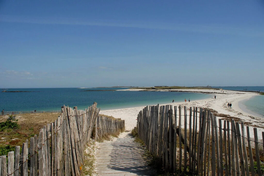 Plage de l'Ile Saint-Nicolas, France