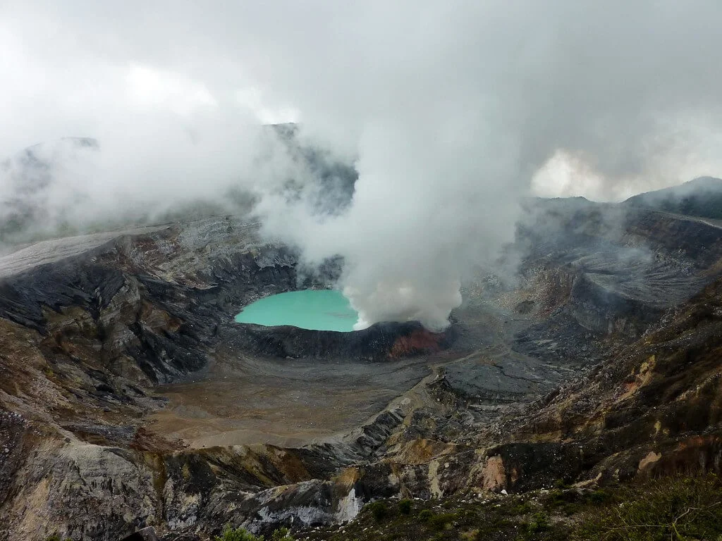 Laguna Caliente, Costa Rica