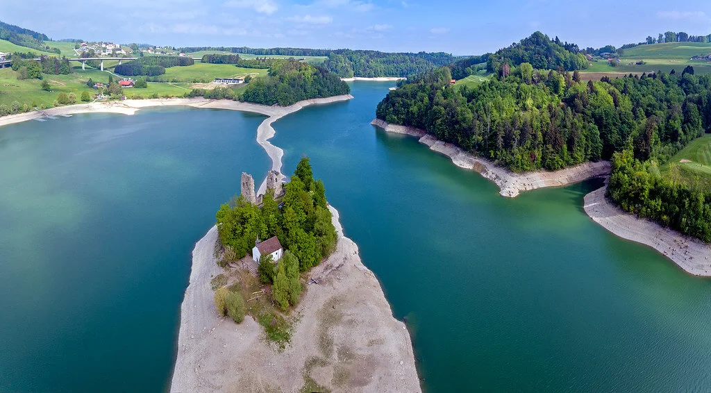 Île d'Ogoz, Suisse