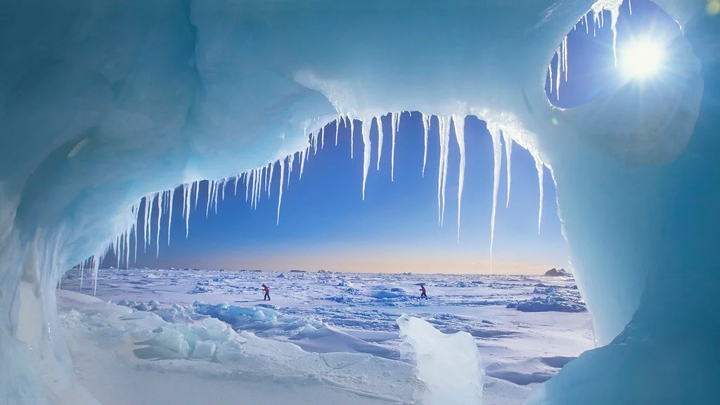 Îles de la Reine-Élisabeth, Canada, Canada