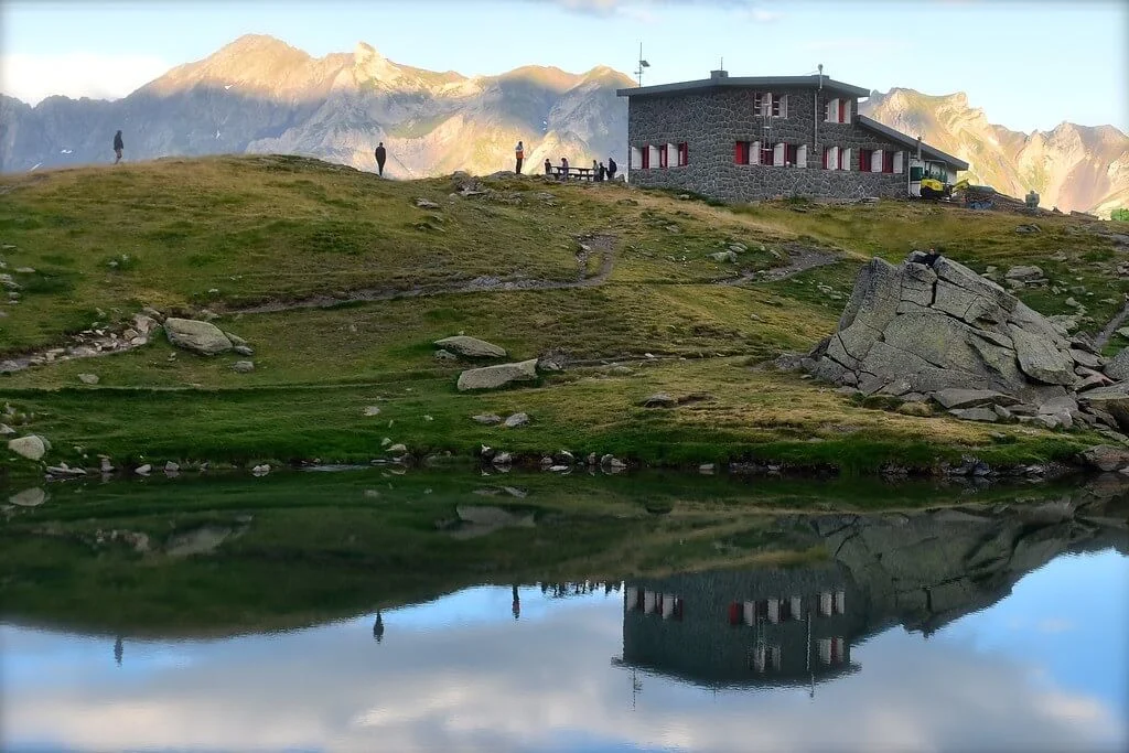 Lac de Pombie, France