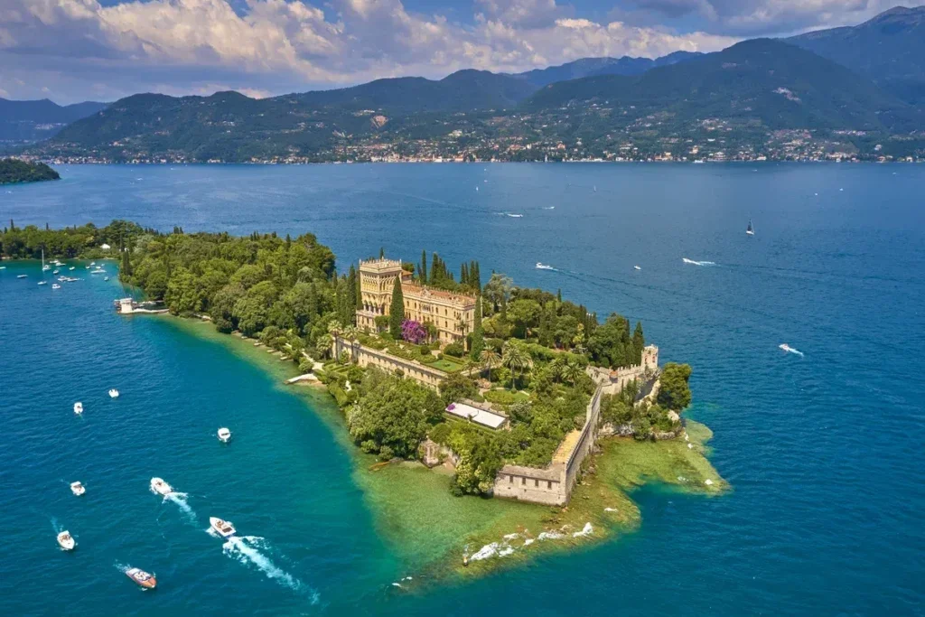 Île de Garde, Italie