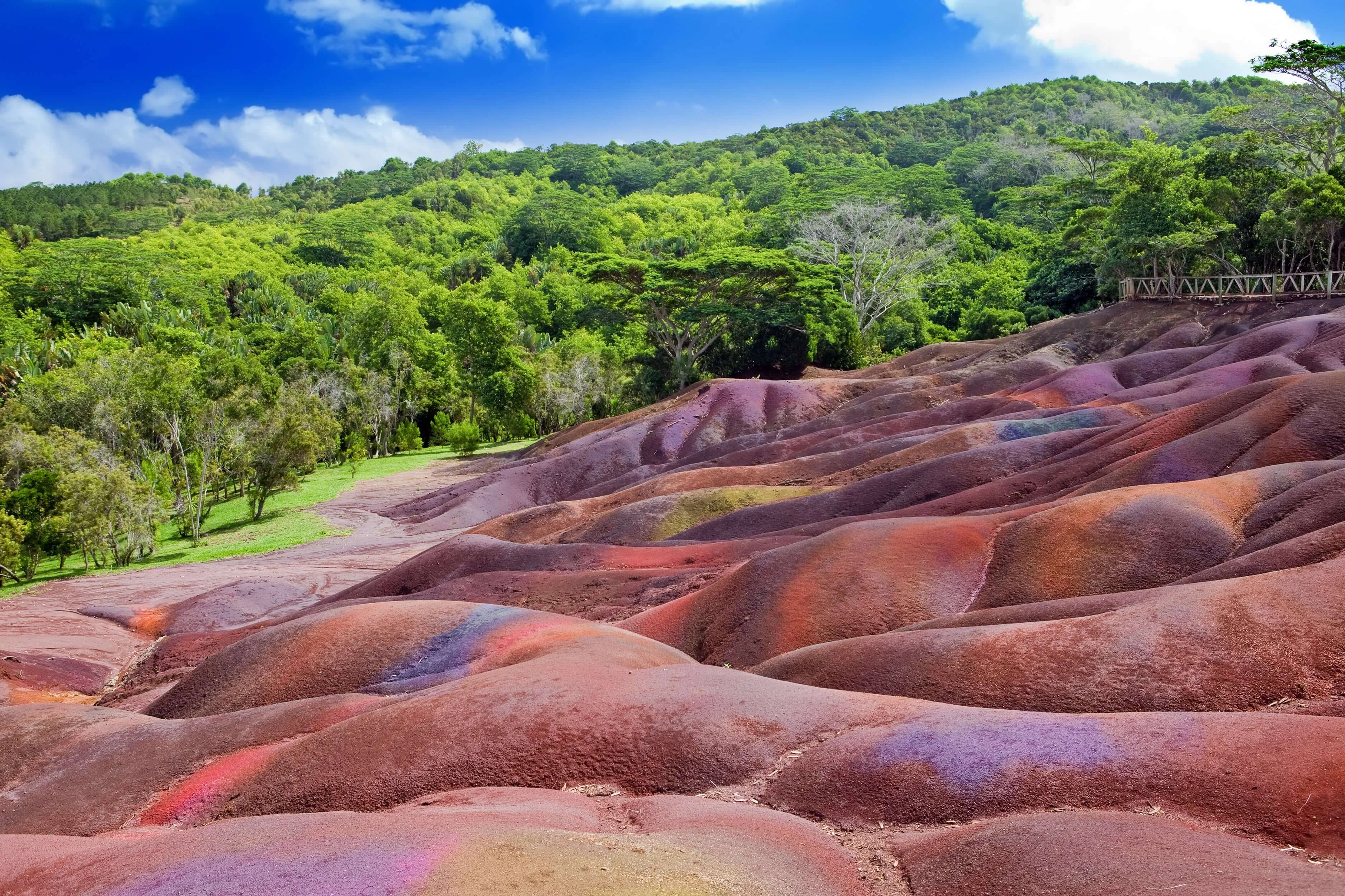 Terre des 7 Couleurs, Maurice