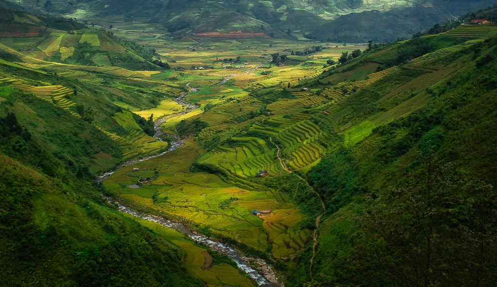 Khau Pha Pass, Vietnam