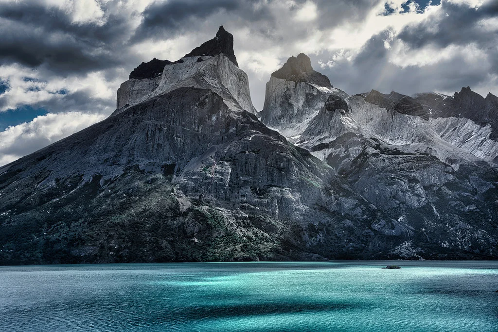 Cuernos del Paine, Chili