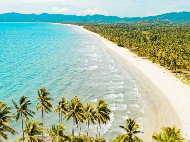 Long Beach (Palawan), Philippines
