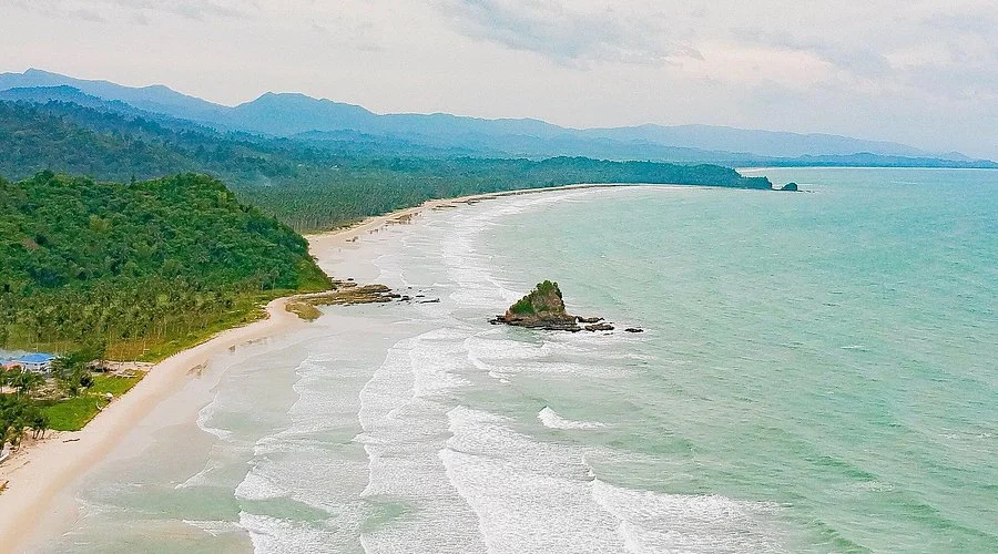 Long Beach (Palawan), Philippines