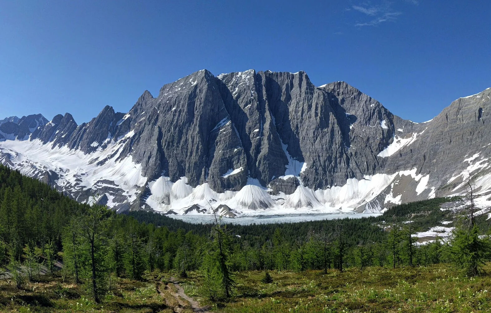 Floe Lake, Canada