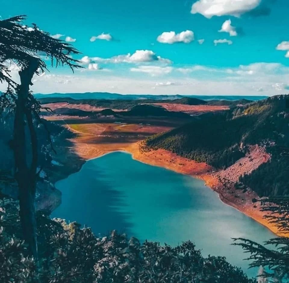 Aguelmam Azegza, Maroc