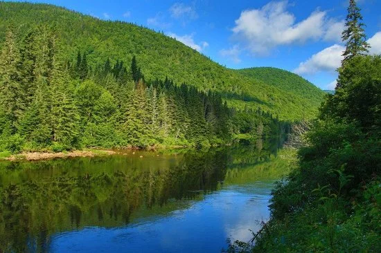 Sentier l'Éperon, Canada