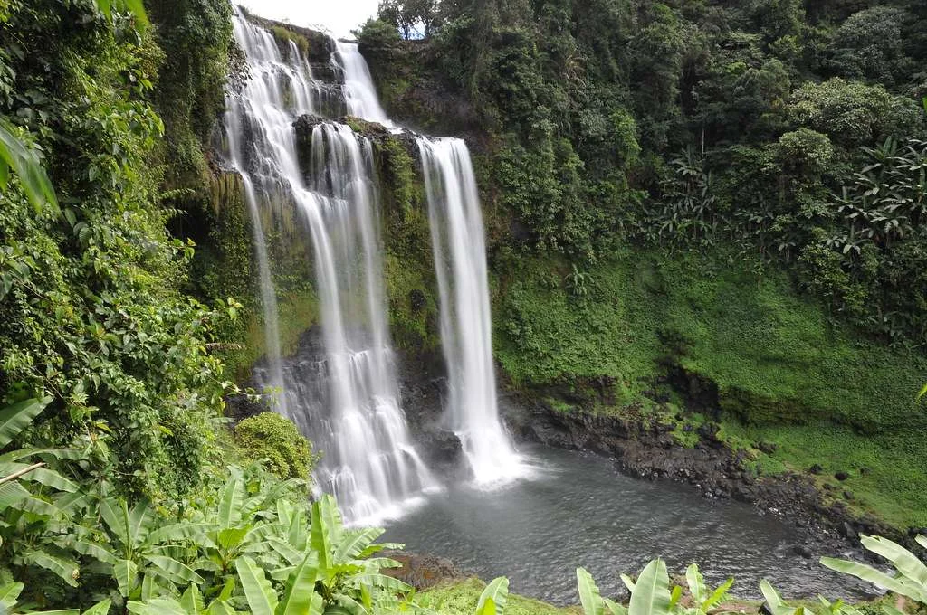 Tad Gneuang Waterfall, Laos