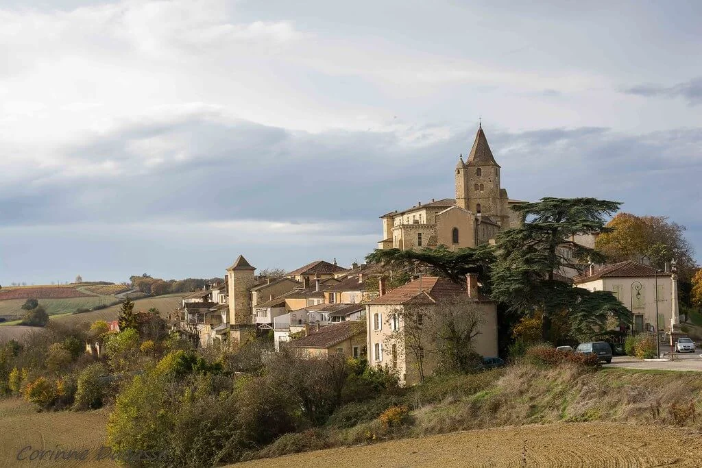 Lavardens, France