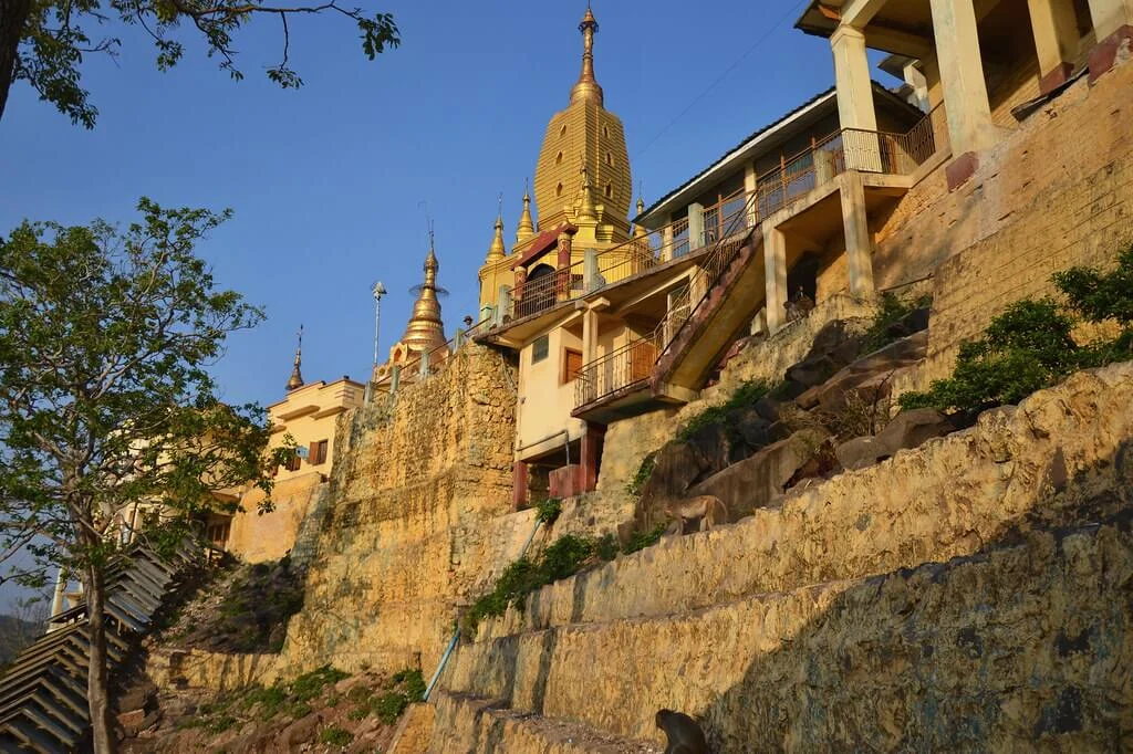 Taung Kalat, Myanmar