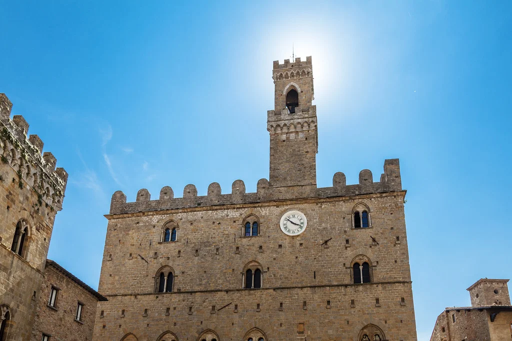 Palais des Prieurs (Volterra), Italie