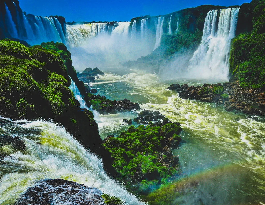 Devil's Throat, Brésil, Argentine