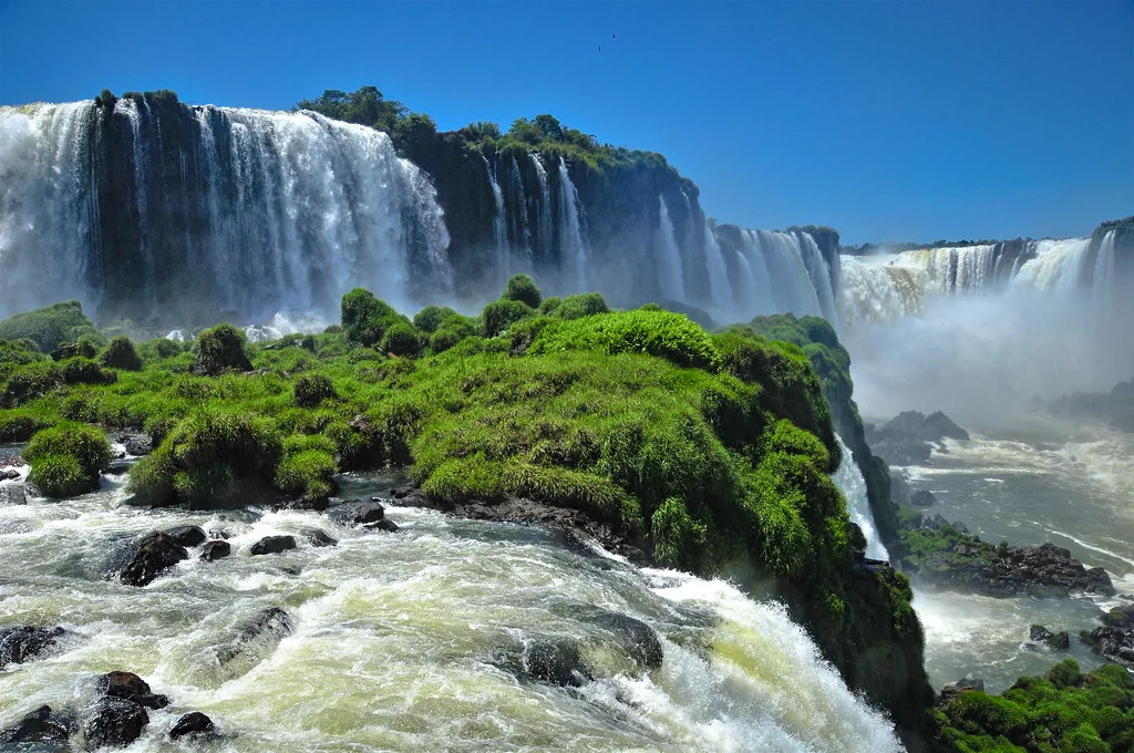 Devil's Throat, Brésil, Argentine