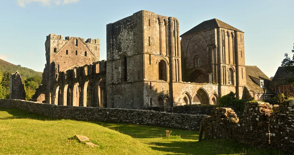 Llanthony Priory, Pays de Galles