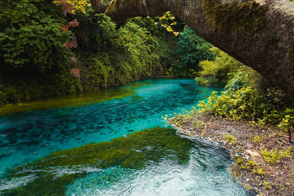 Blue Eye, Albanie