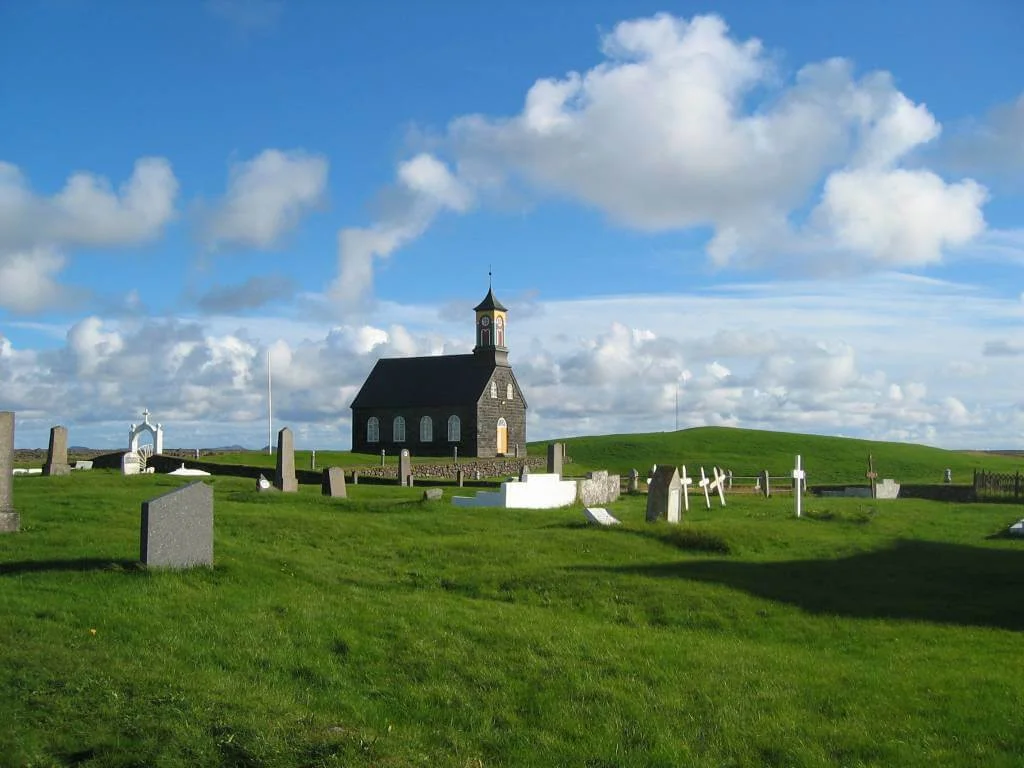 Hvalsneskirkja, Islande