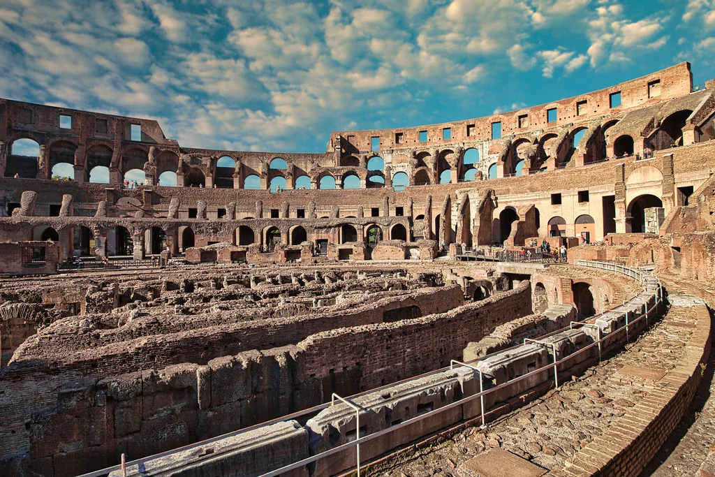 Colisée, Italie