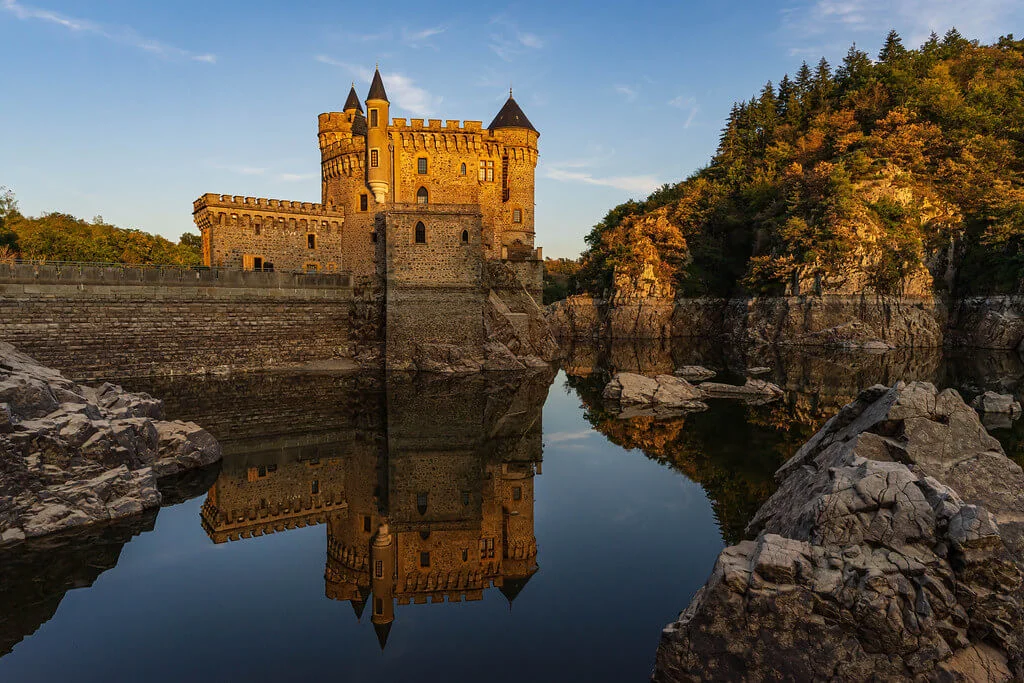 Château de La Roche (Saint-Priest-la-Roche), France