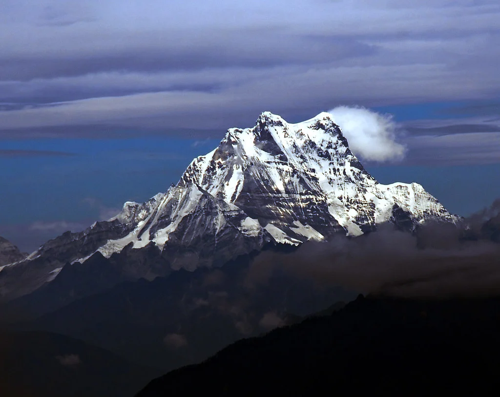 Gangkhar Puensum, Bhoutan, Chine