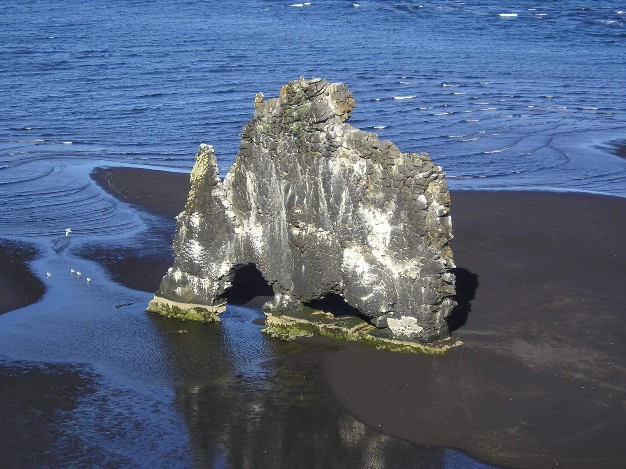 Hvitserkur, Islande