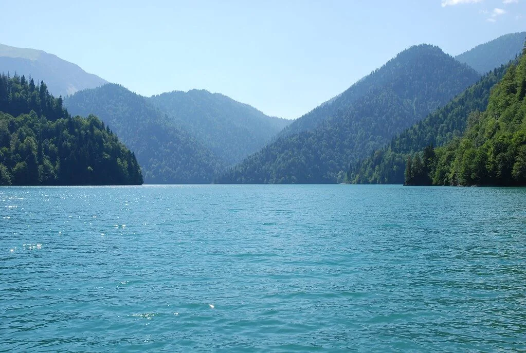 Lac Ritsa, Géorgie
