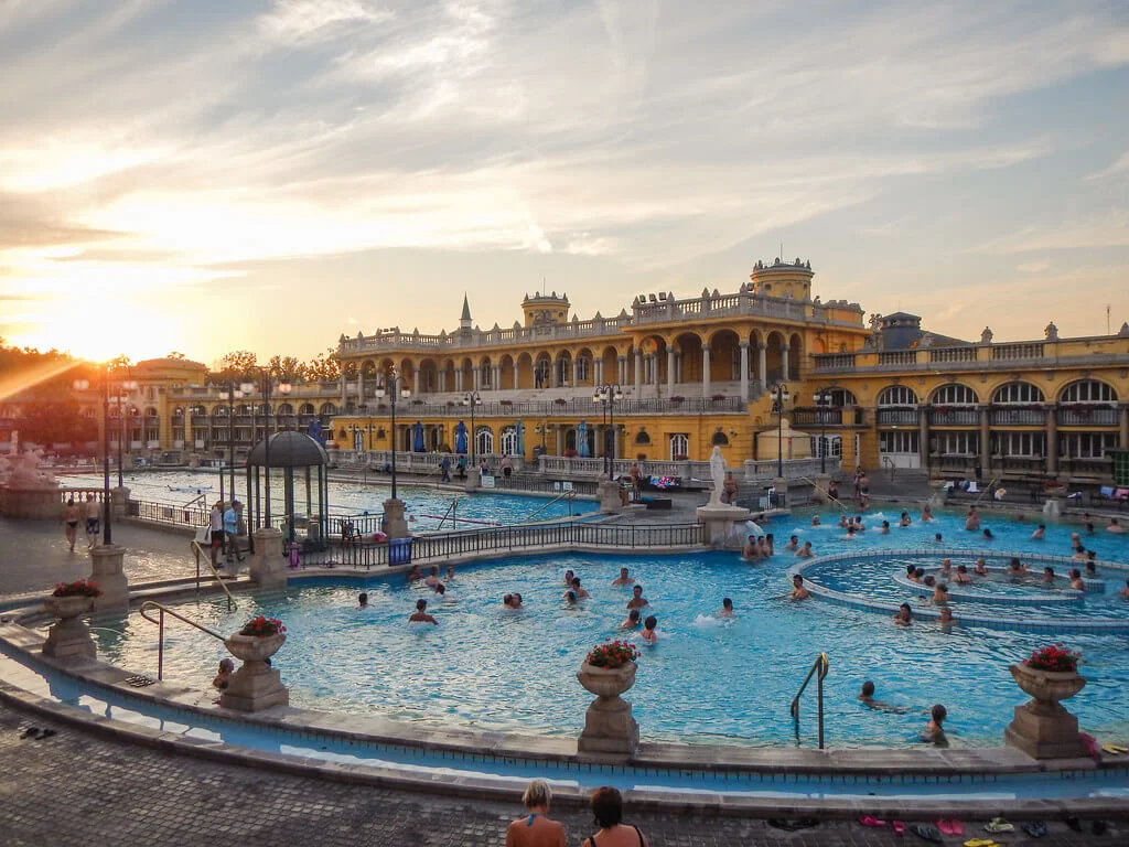 Thermes Szechenyi, Hongrie