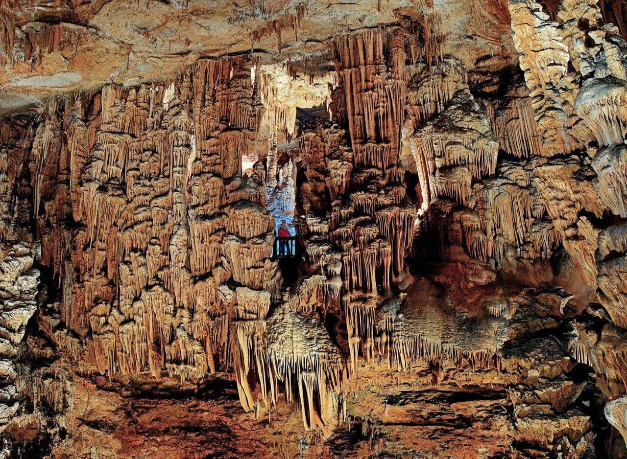 Grotte des Demoiselles, France
