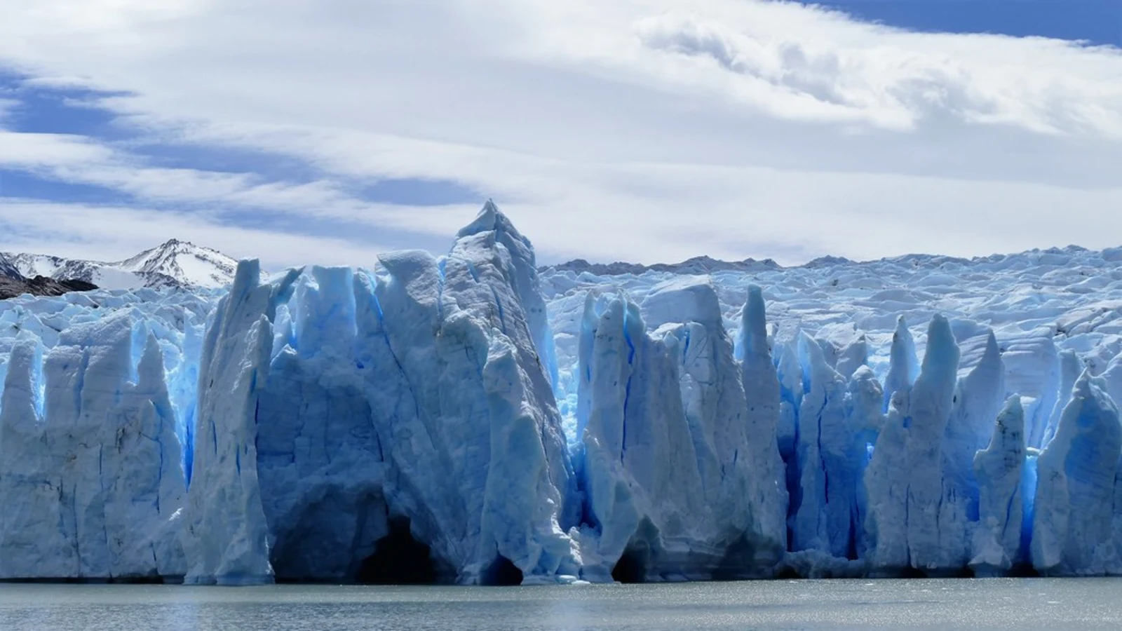 Glacier Grey, Chili