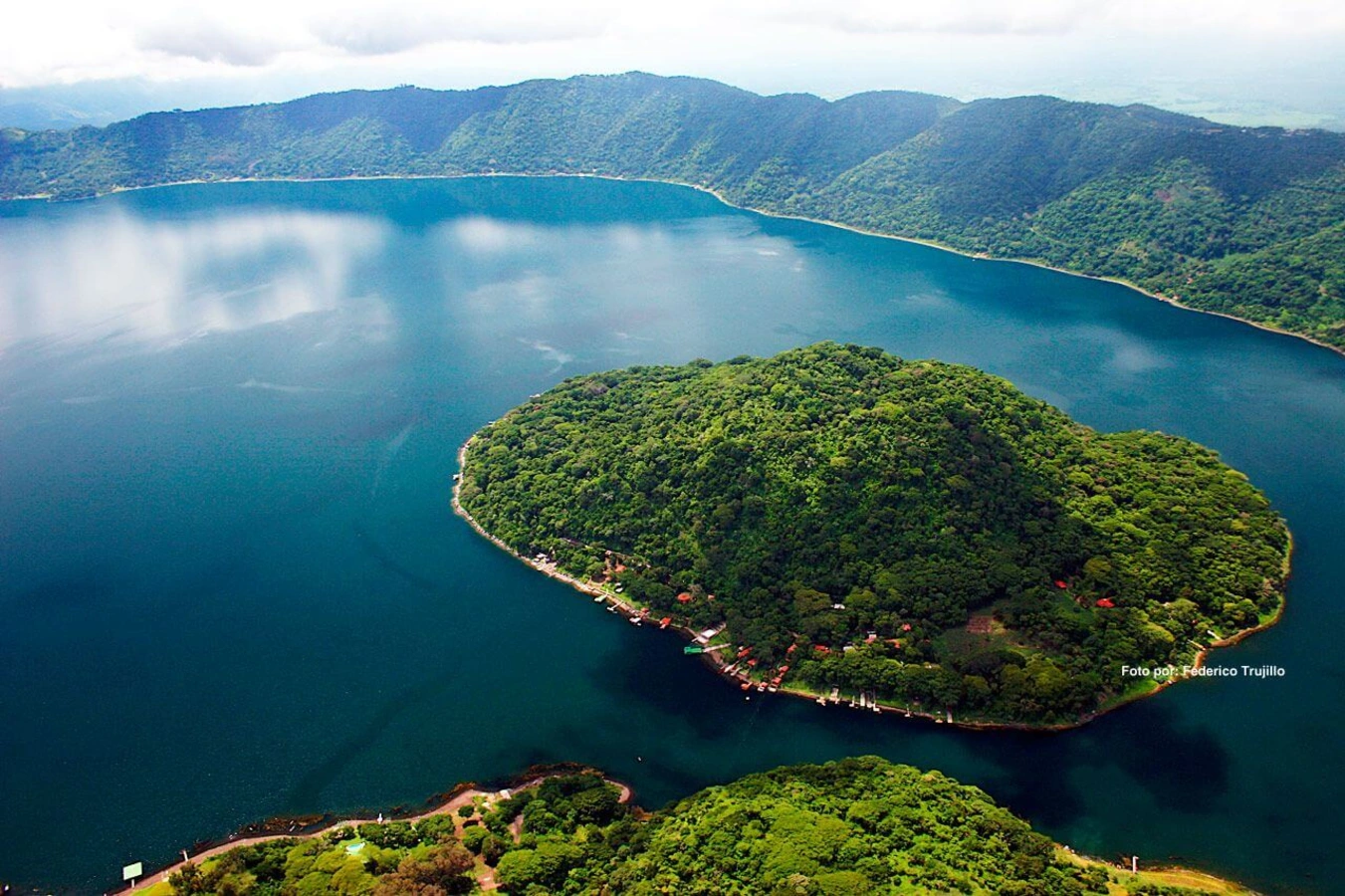 Isla Teopan, Salvador