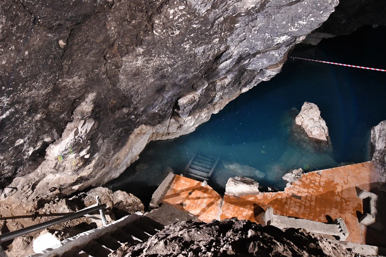 Kow Ata, Turkménistan