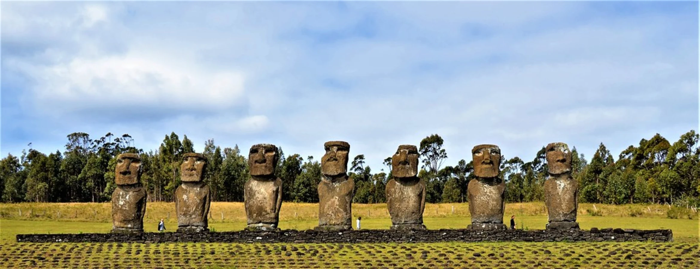 Ahu Akivi, Chili, Île de Pâques