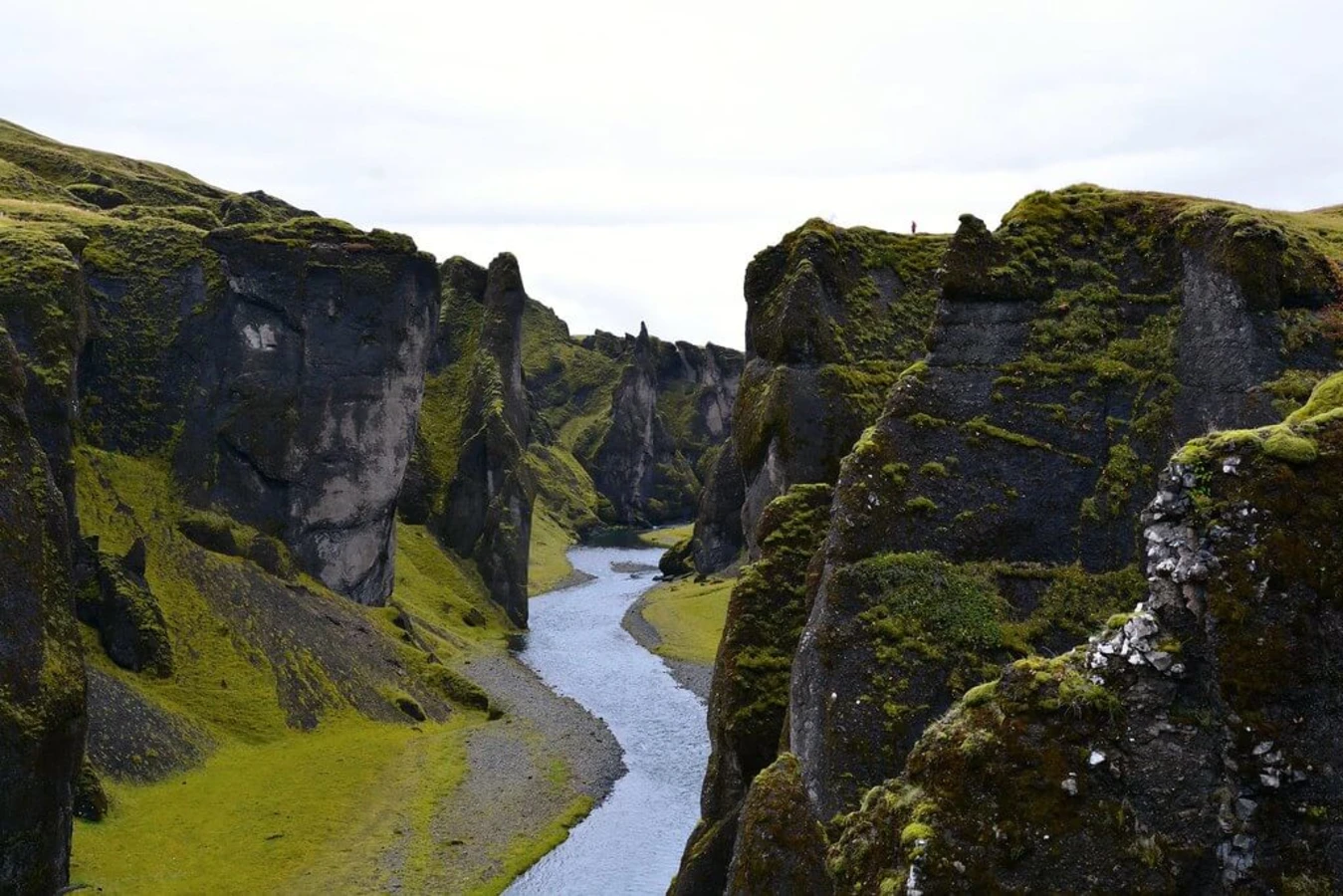 Fjadrargljufur, Islande