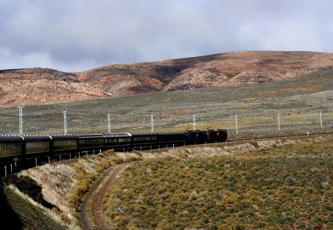 Rovos Rail, Afrique du Sud, Afrique du Sud, Afrique du Sud, Afrique du Sud, Afrique du Sud, Zimbabwe, Zimbabwe, Zambie, Zambie, Zambie, Zambie, Tanzanie, Tanzanie, Tanzanie, Tanzanie, Botswana, Botswana, Botswana
