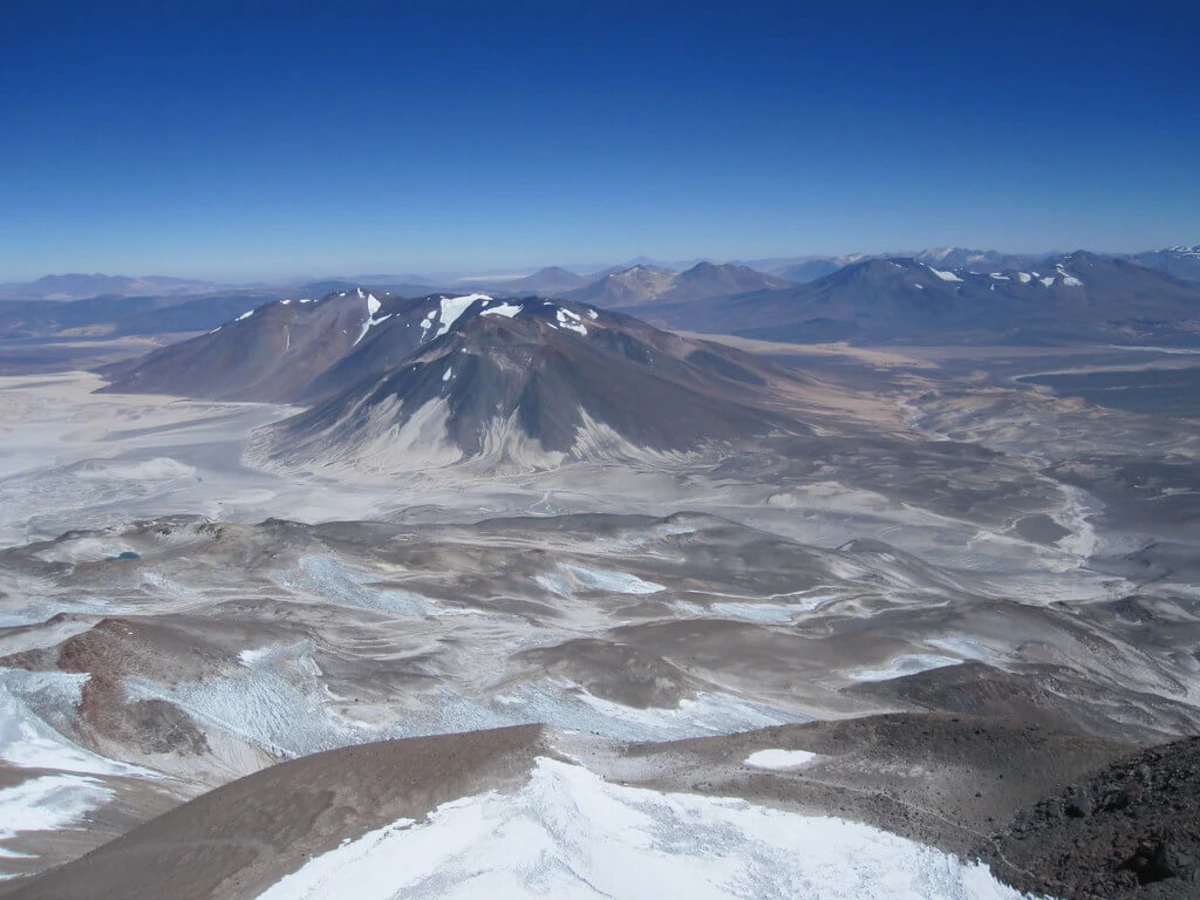 Nevado Ojos Del Salado, Argentine, Chili