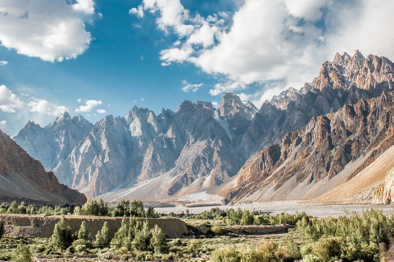 Passu Cones, Pakistan