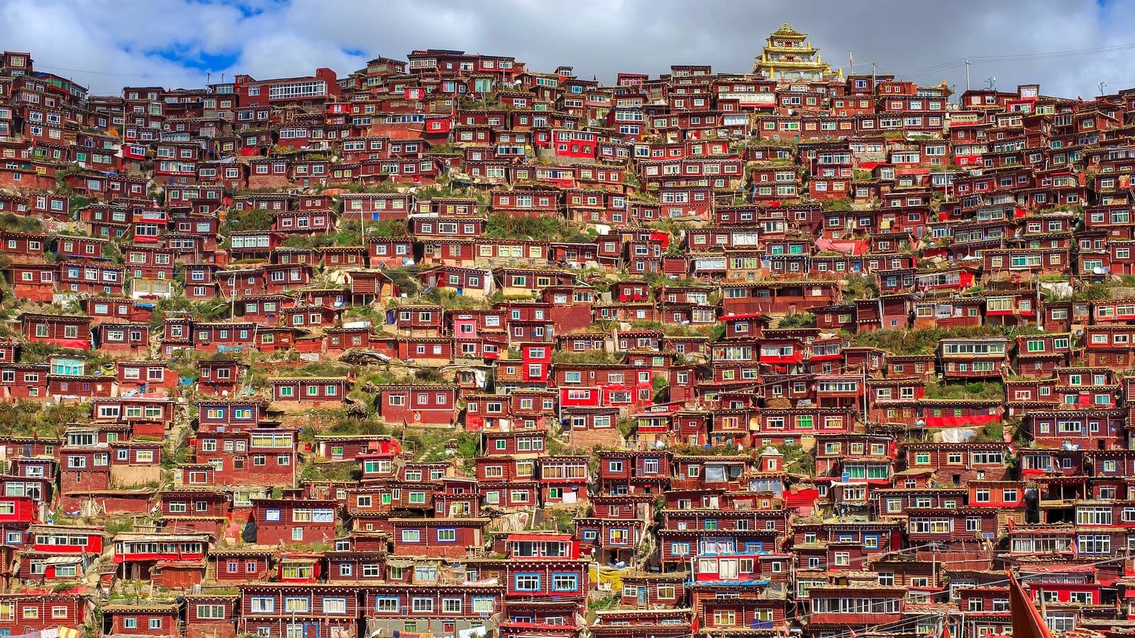 Larung Gar, Chine