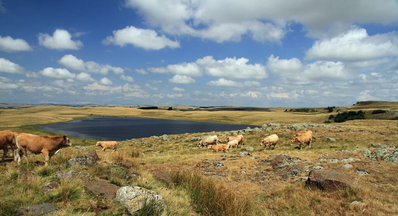 Lac de Saint-Andéol, France