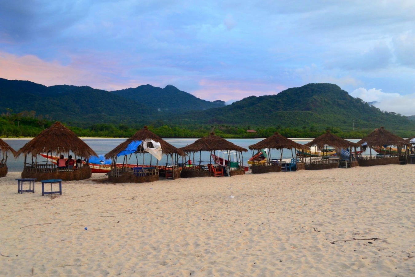 River No 2 Beach, Sierra Leone