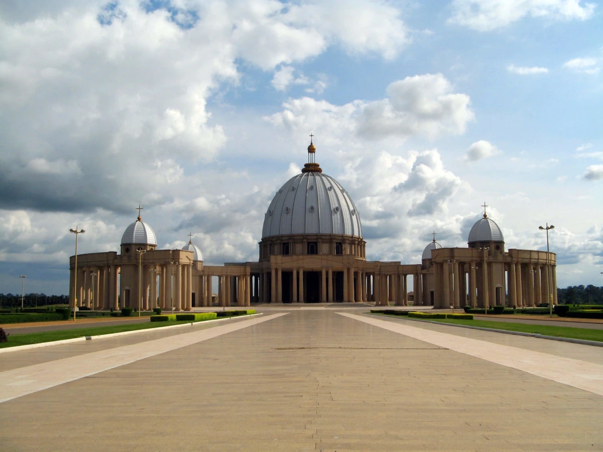 Basilique Notre-Dame de la Paix, Côte d’Ivoire