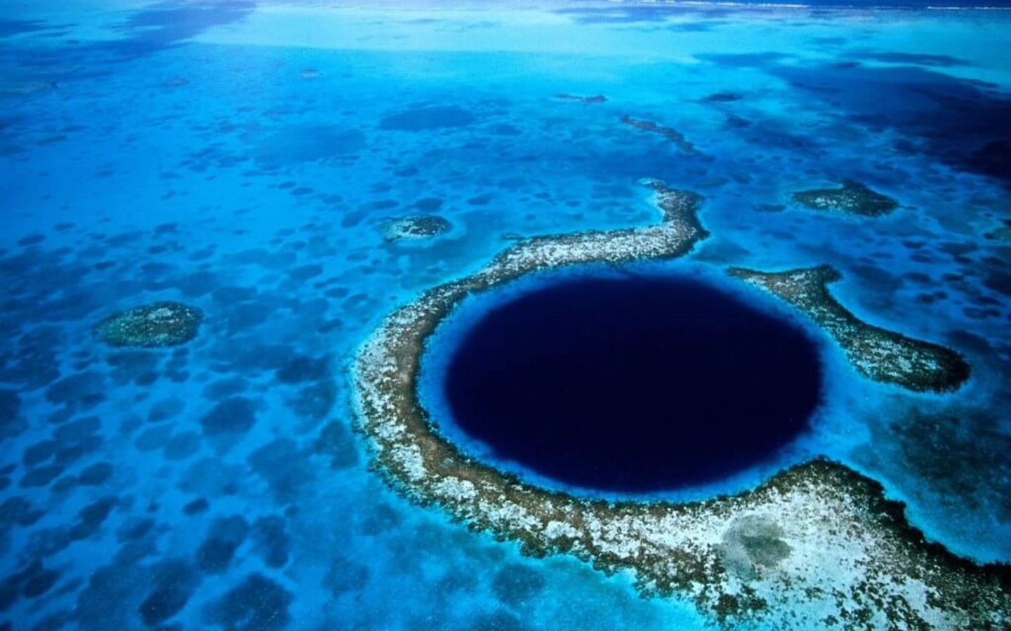 Grand Trou Bleu, Belize