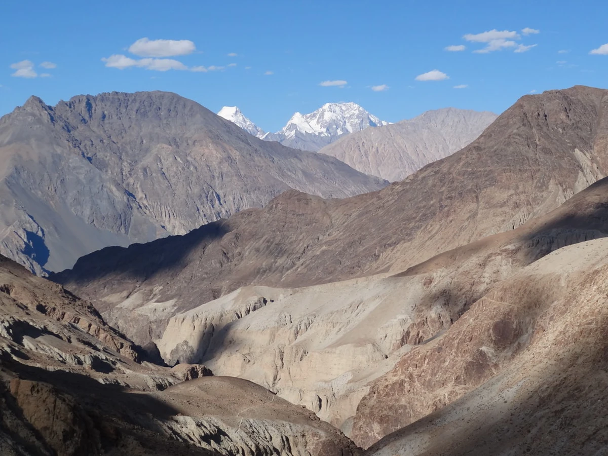Sisir La, Inde